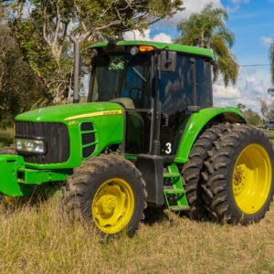 Trator John Deere Modelo JD 6115J